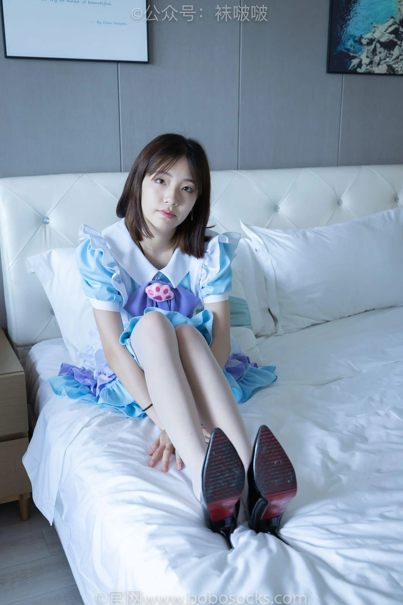 [BoBoSocks袜啵啵]NO.066 小甜豆-女仆装、高跟鞋、薄白丝 [134P]插图1